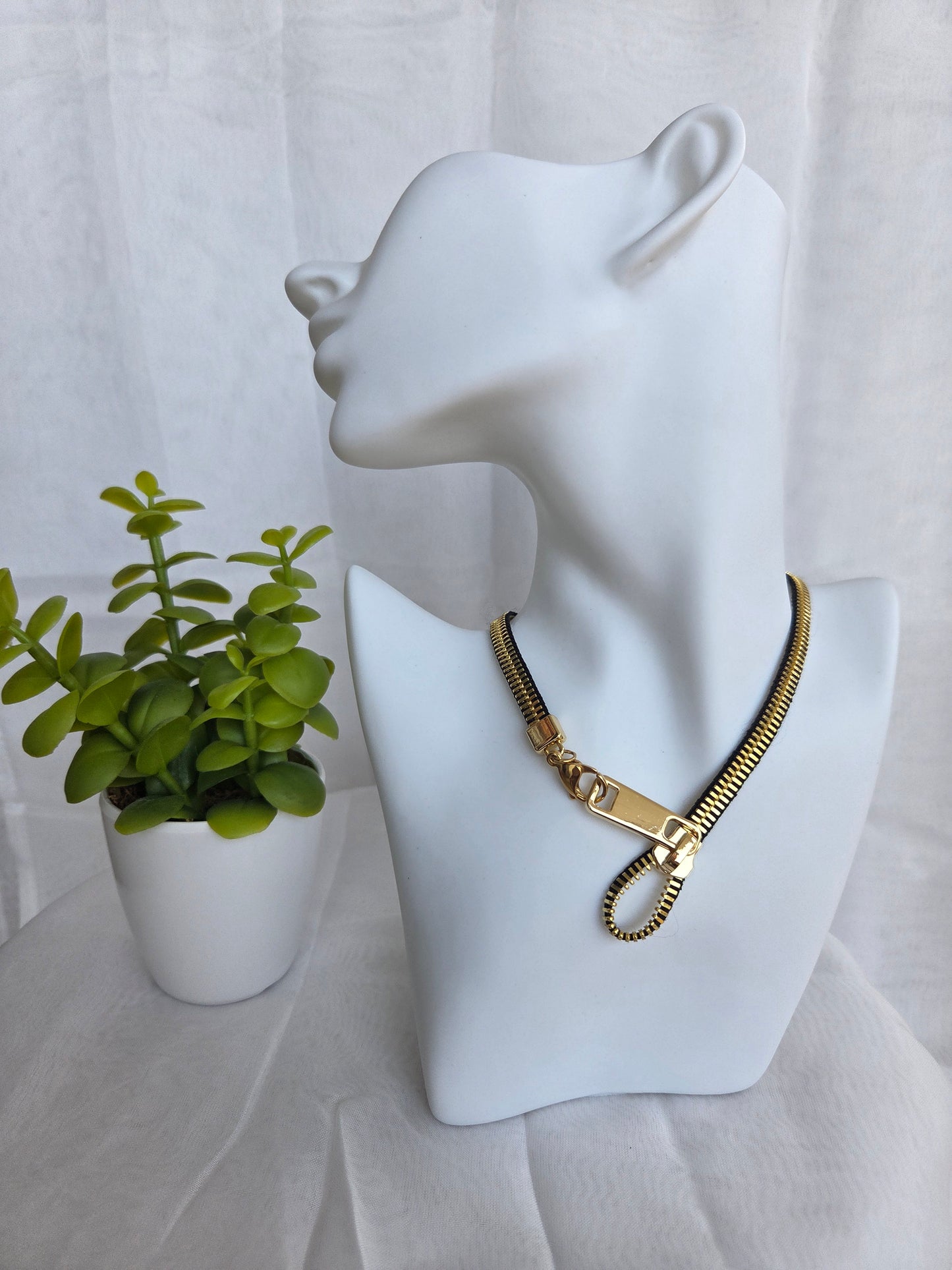 Zipper Necklace