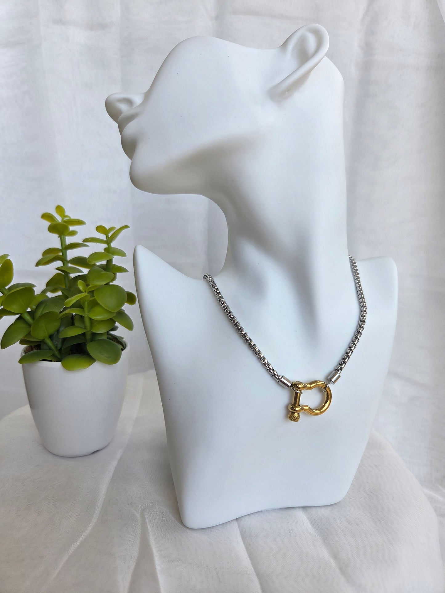 Merlin Necklace