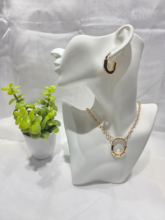 U Necklace & Earrings Set