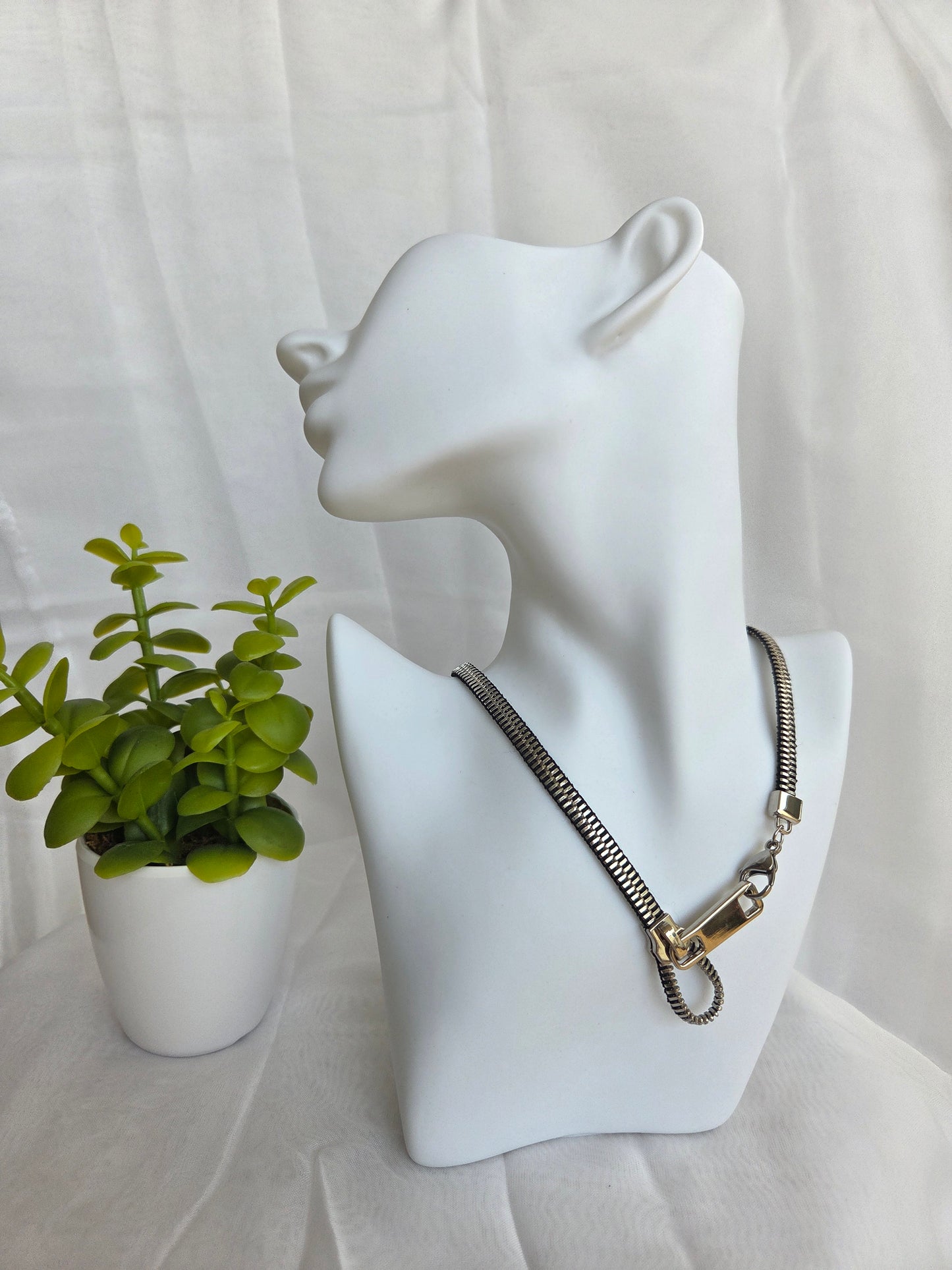 Zipper Necklace