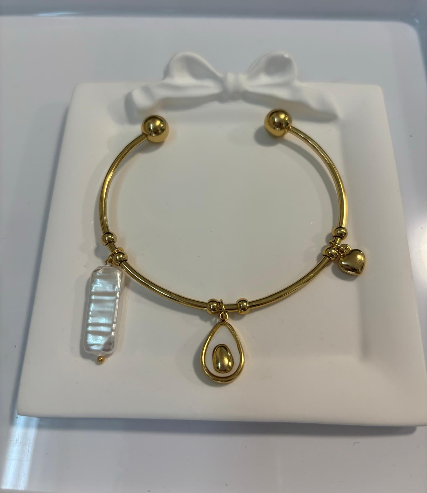 AVOCADO BRACELET
