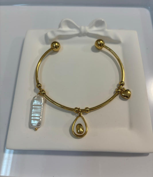 AVOCADO BRACELET